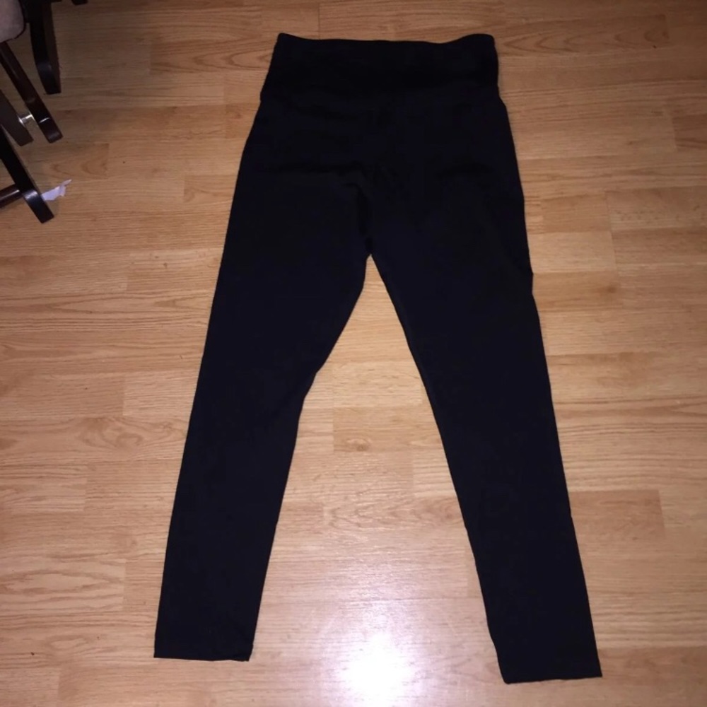 New L VS PINK Ultimate High Waisted Yoga Leggings